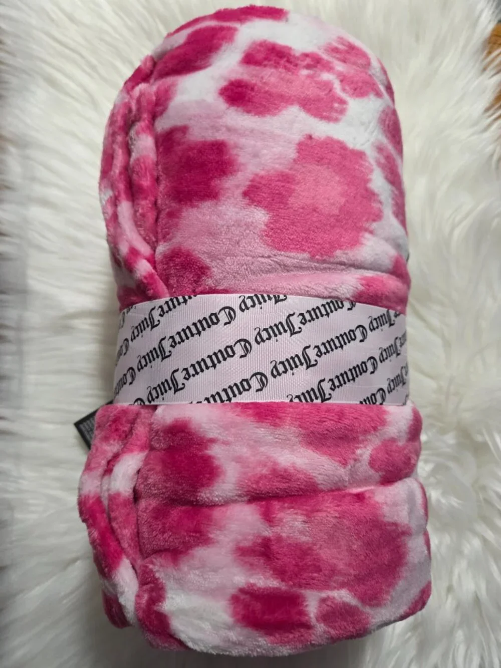 Juicy Couture Pink Leopard Print Throw Blanket